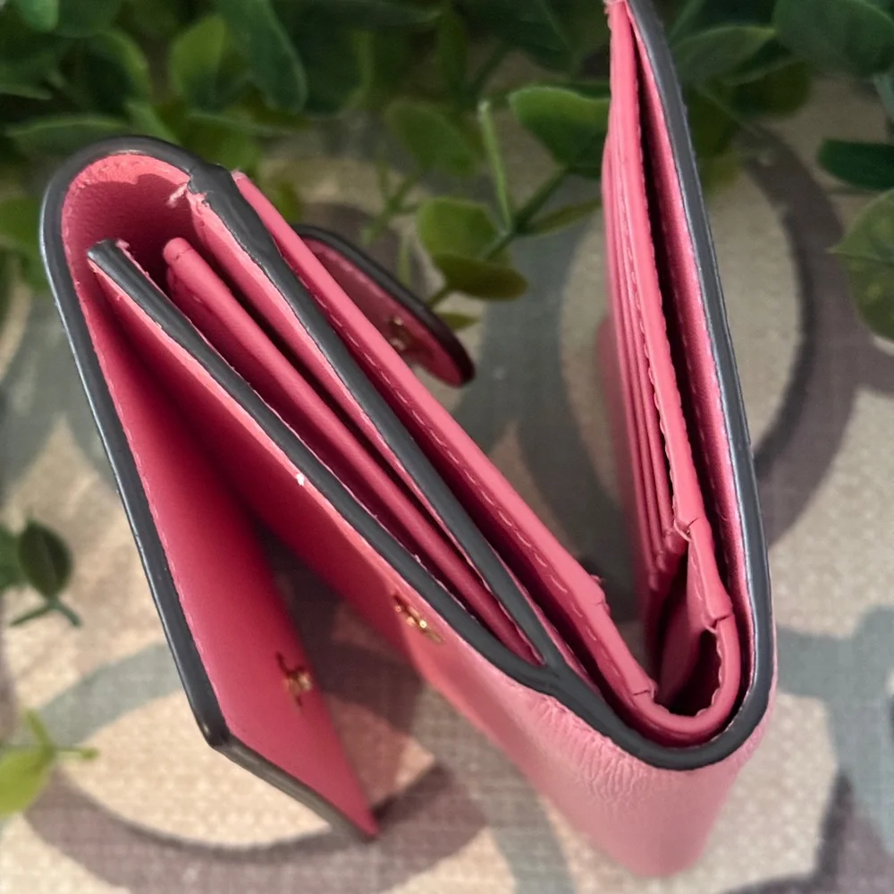 Furla Babylon S Compact Wallet – Blush Pink Textured Leather